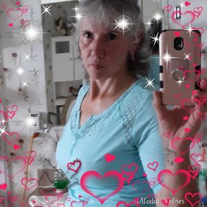 Meet your Posher, Carolyn